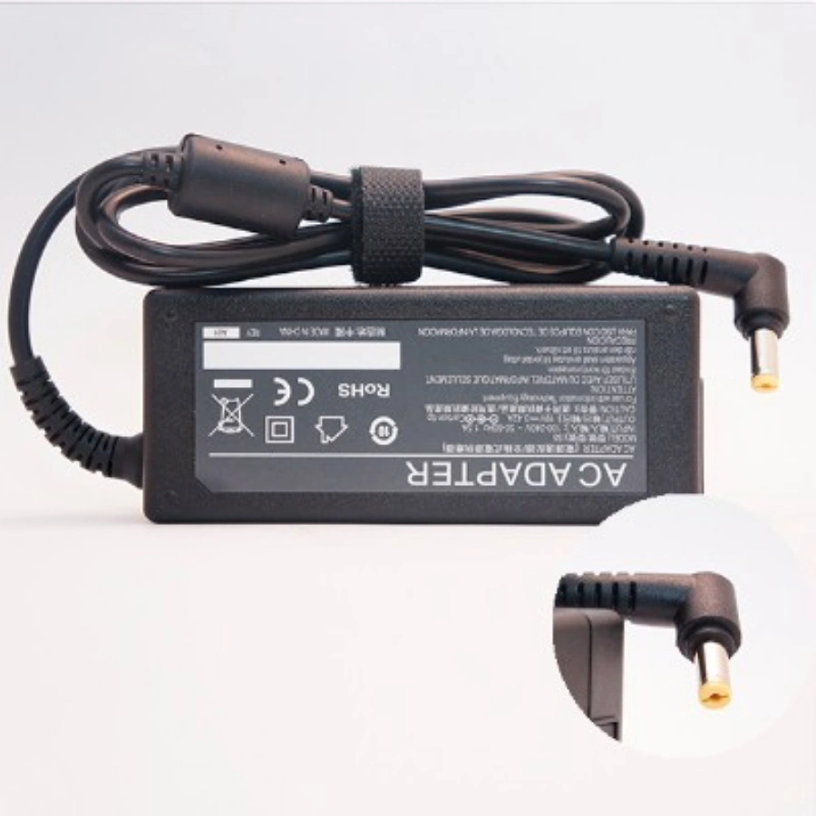ACCGE12 Adaptador/Cargador Universal - Para Laptop AC-Acer, 65W, 19V ,3.42A, (5.5*1.7), Color Negro - Image 1